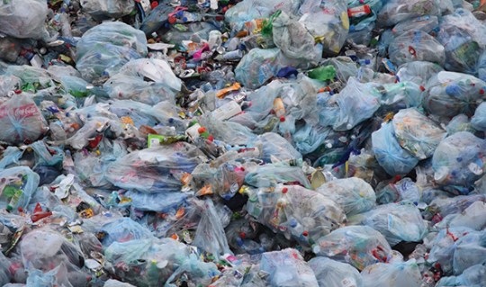 Libatkan Lebih Banyak Pihak Untuk Penanganan Sampah Plastik